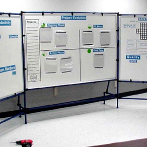 3 Panel Hinged Display Center 3 Panel Hinged Display Center